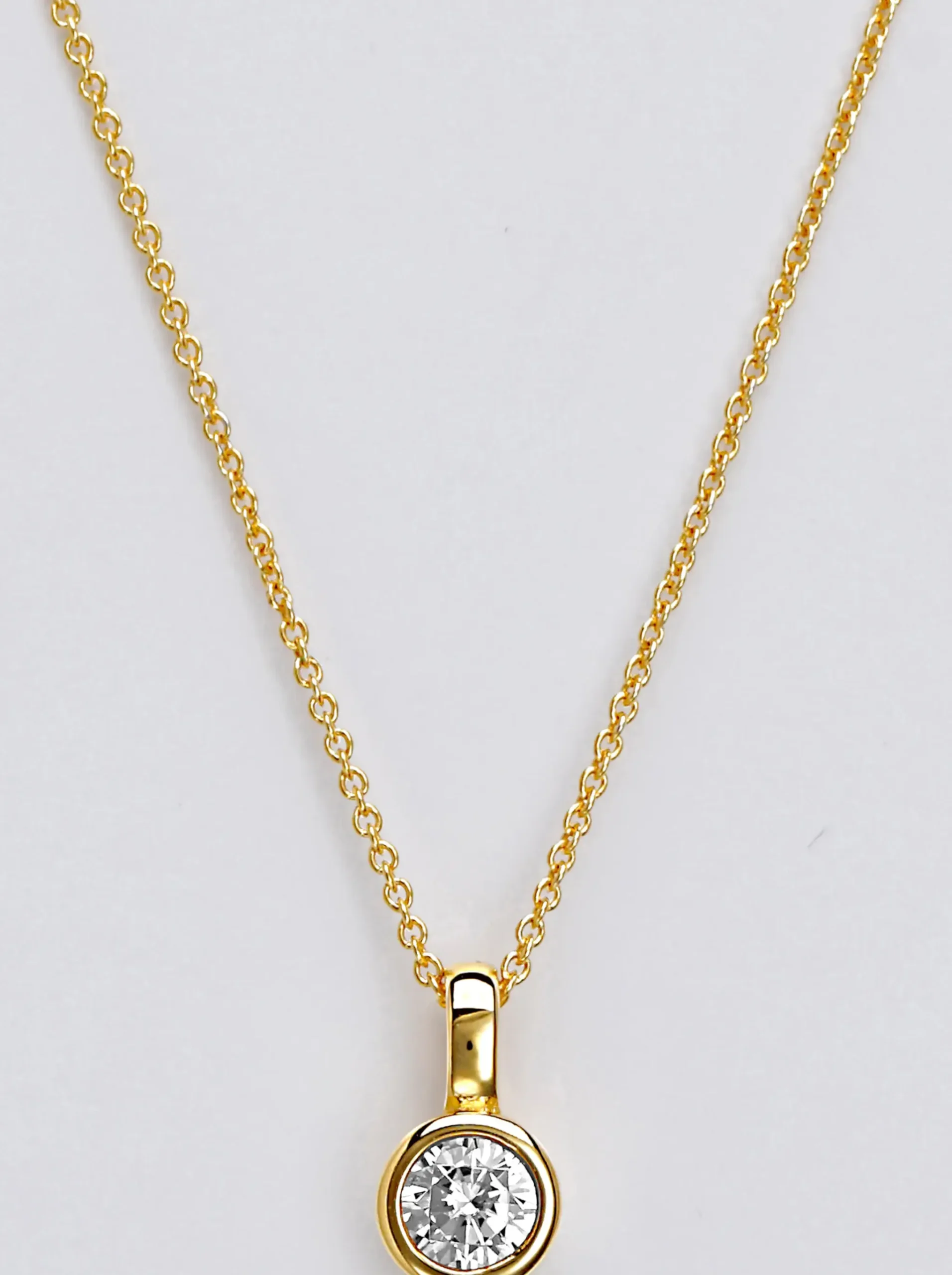 Anhänger mit Kette