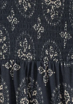 Bandeaukleid