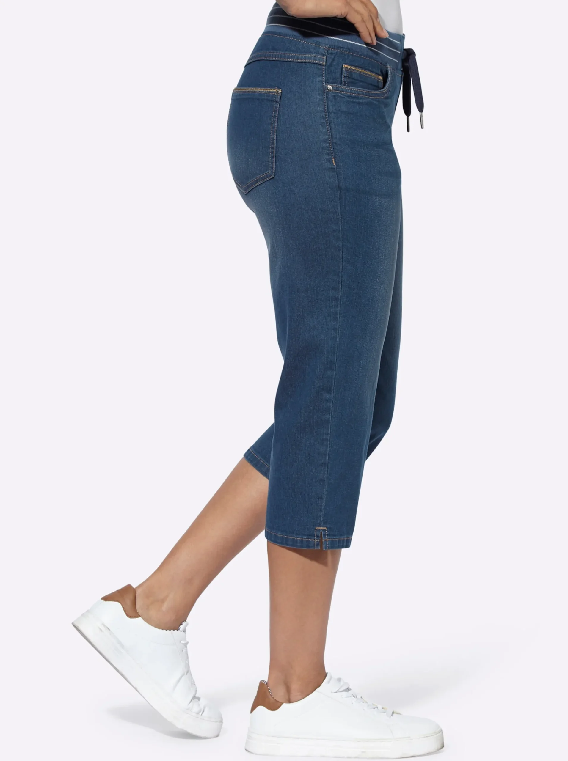 Caprijeans mit Rundum-Dehnbund