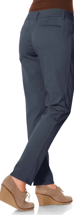 Chinohose in Karotten-Form
