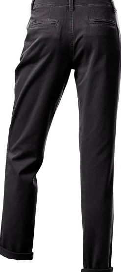 Chinohose in Karotten-Form