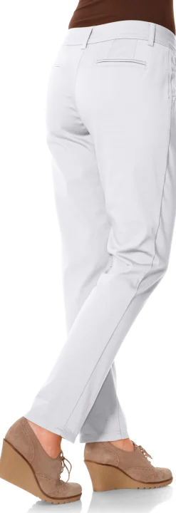 Chinohose in Karotten-Form