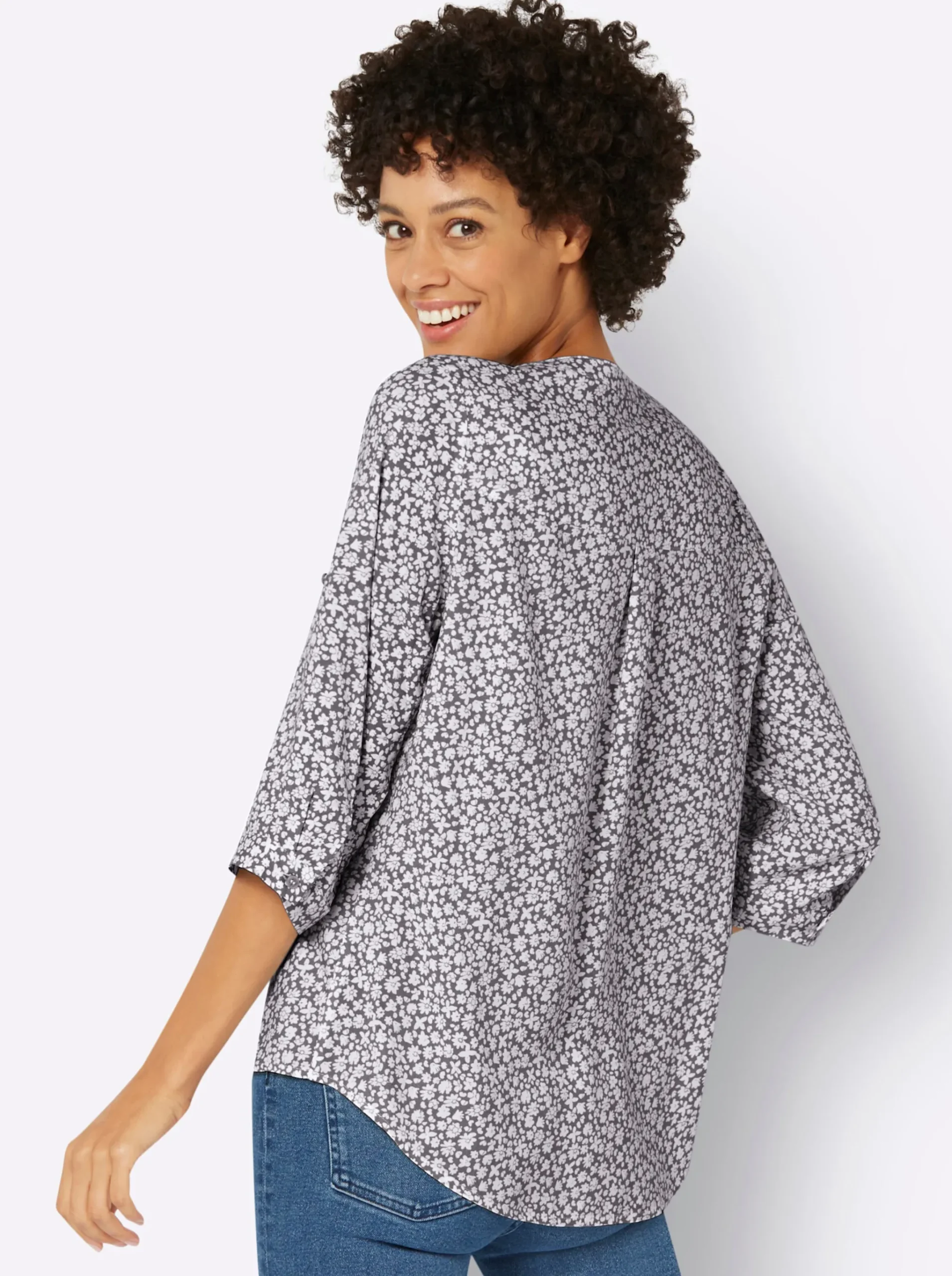 Druckbluse mit krempelbaren Ärmeln