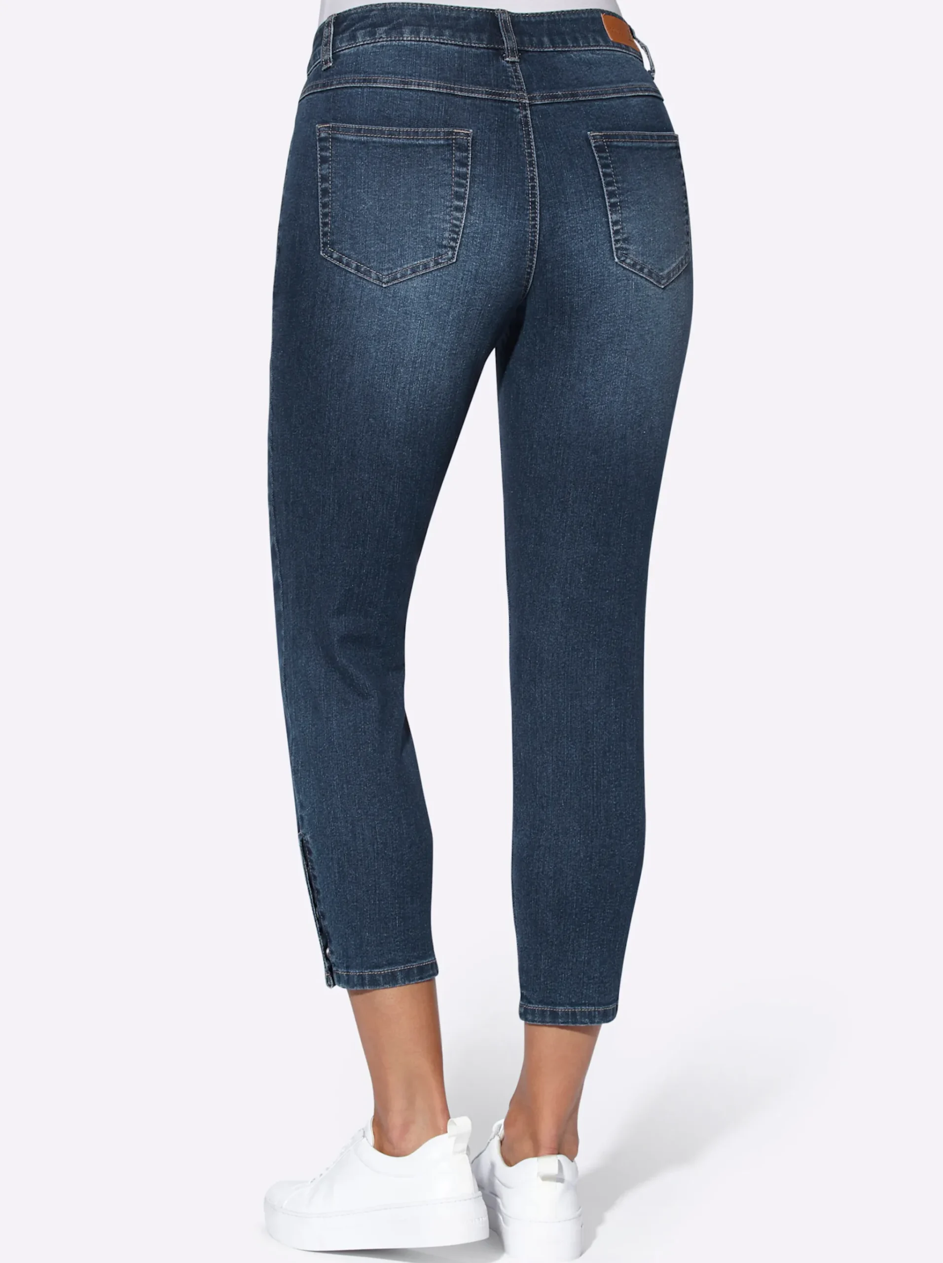 7/8-Jeans mit Schlitz am Saum