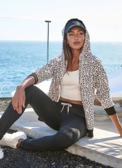 Kapuzensweatjacke
