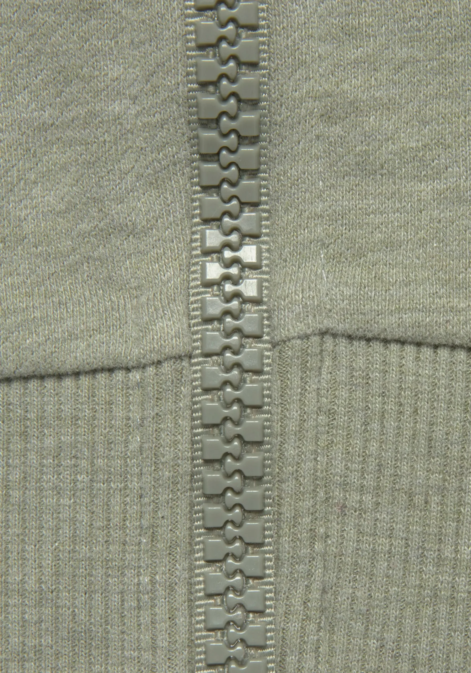 Kapuzensweatjacke