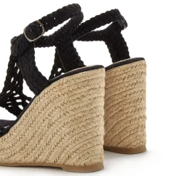 Keilsandalette