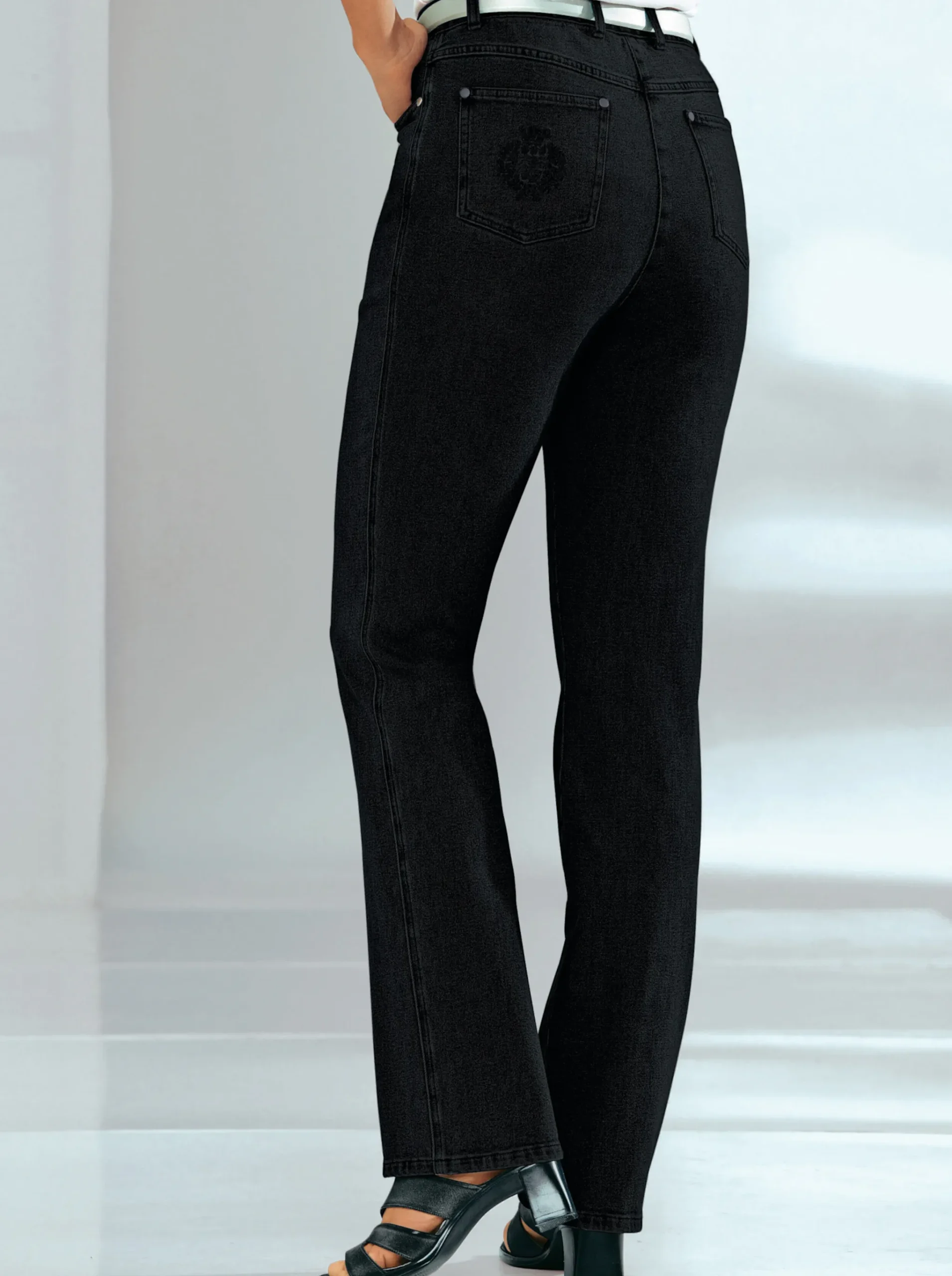 5-Pocket-Jeans mit innenliegendem Dehnbund