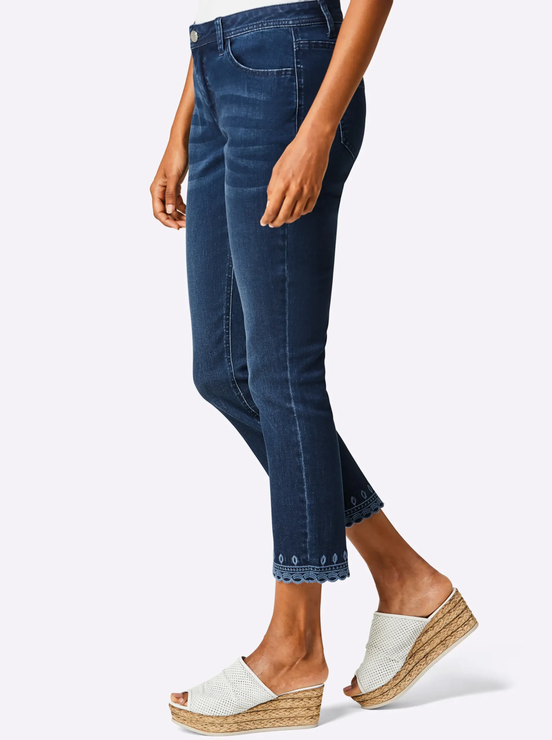 5-Pocket-Jeans mit Lochstickerei