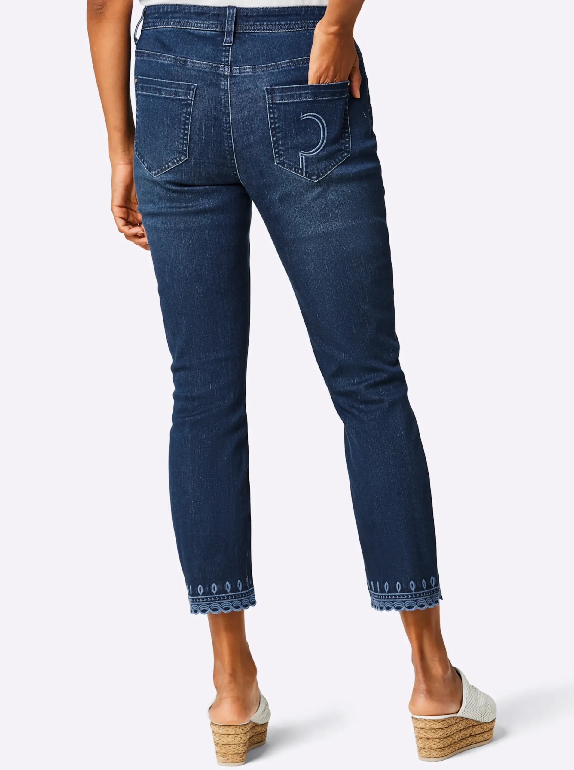 5-Pocket-Jeans mit Lochstickerei
