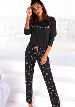 Pyjama