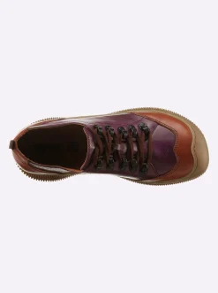 Schnürschuh