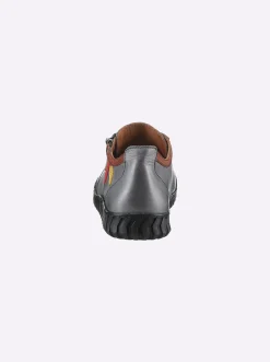 Schnürschuh