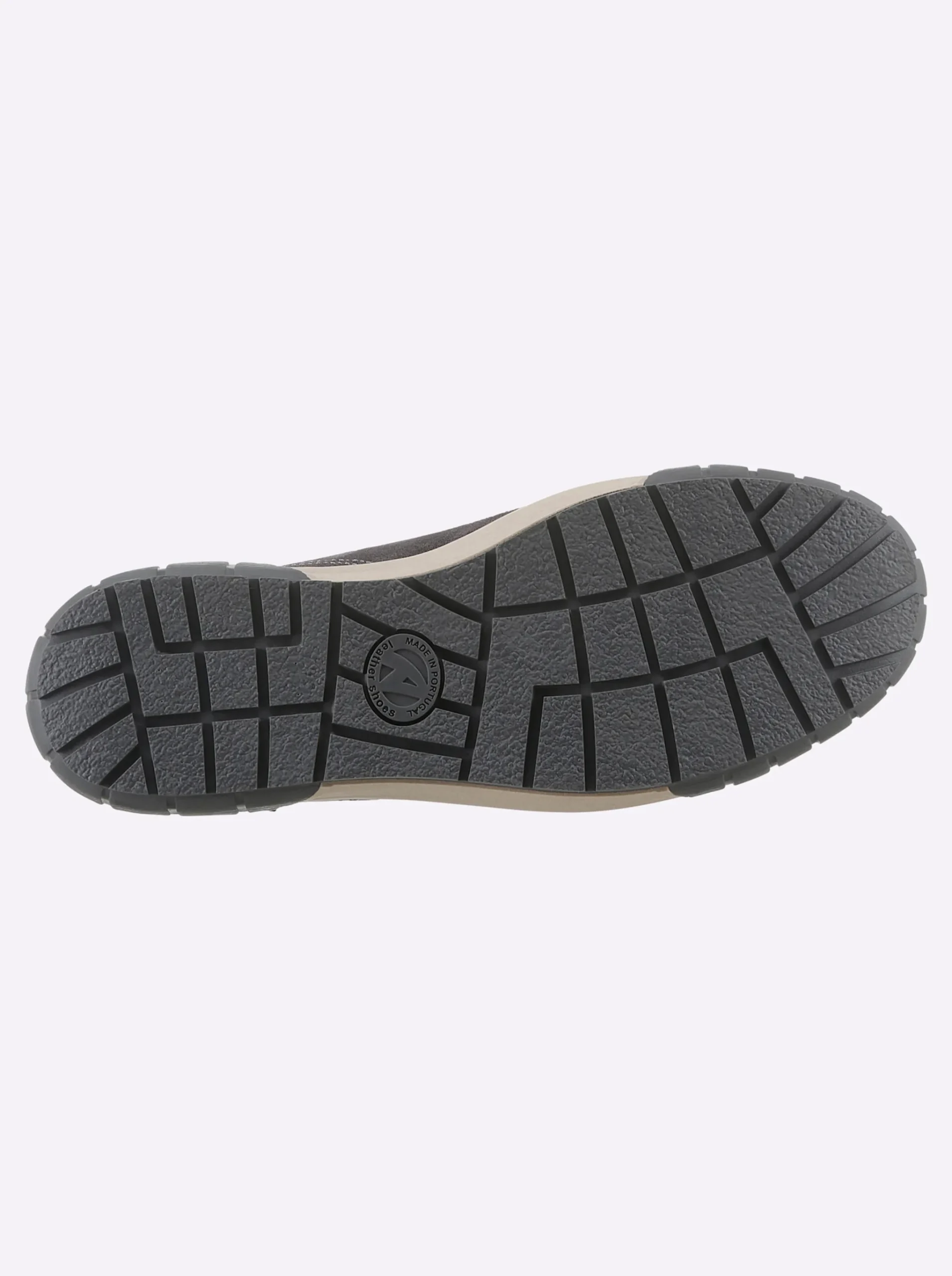 Schnürschuh