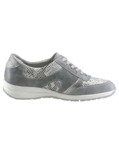 Schnürschuh