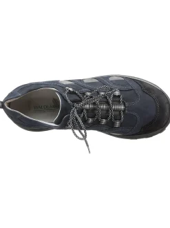 Schnürschuh