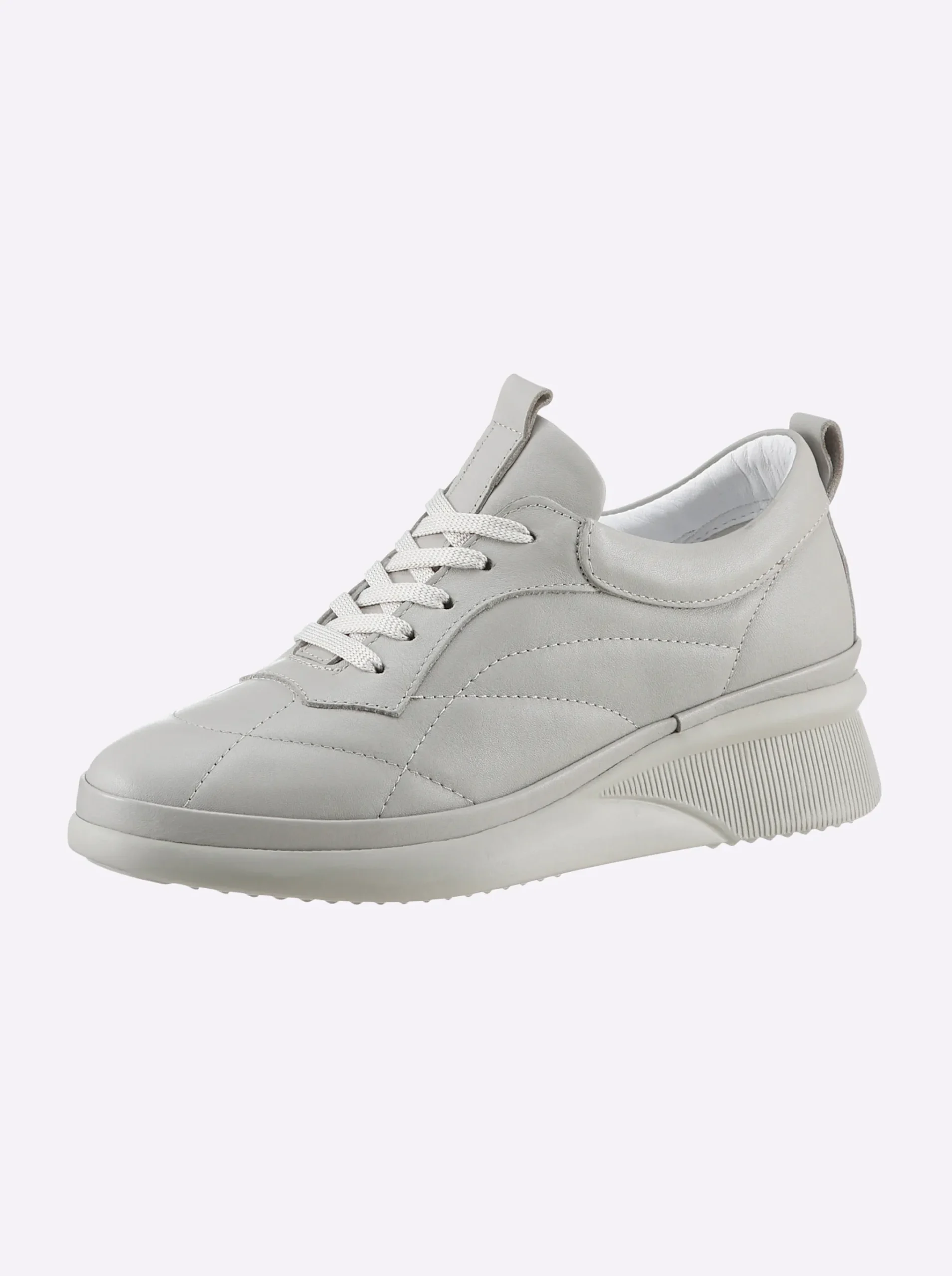 Schnürschuh