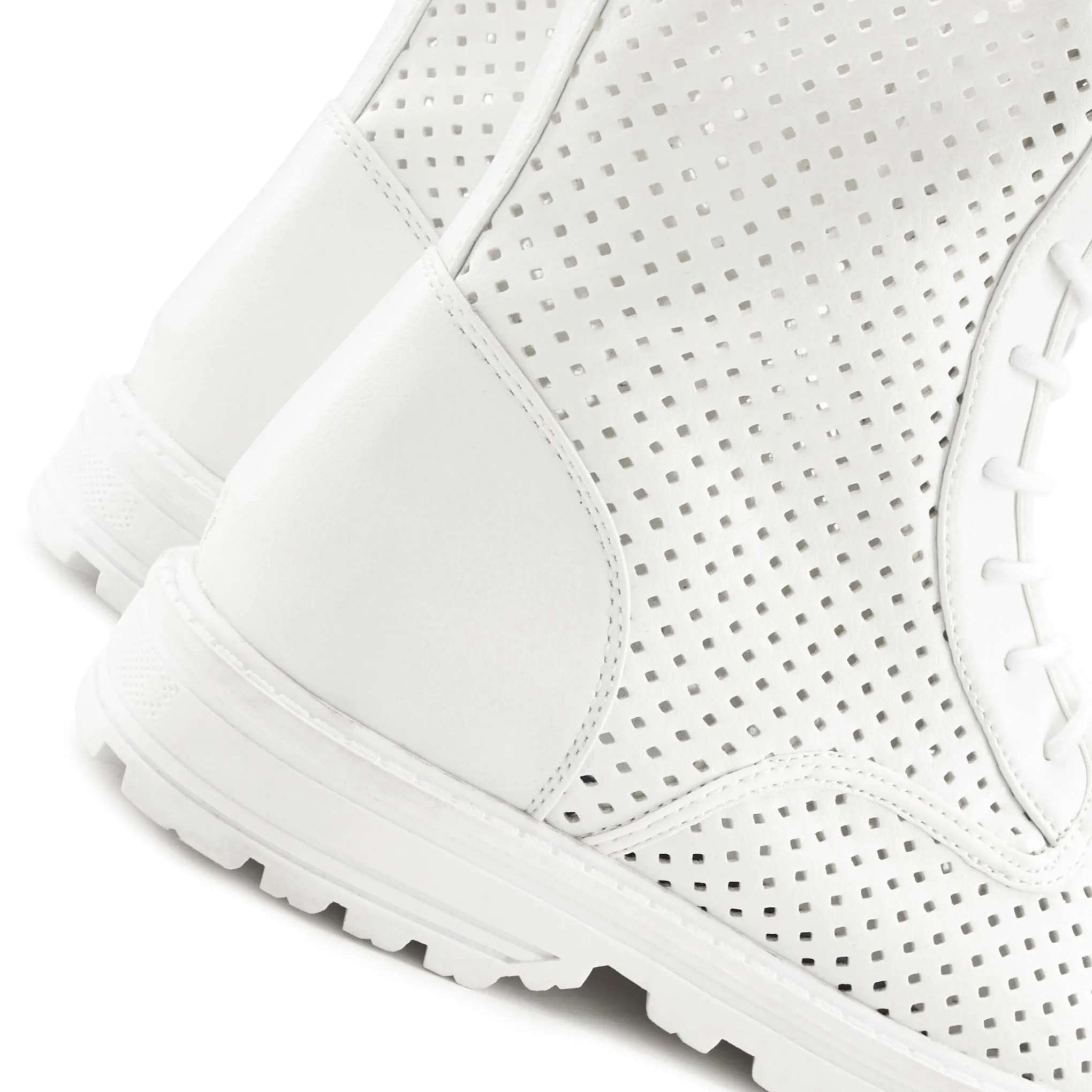Schnürstiefelette