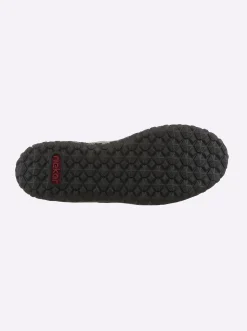 Slipper mit Klettverschluss