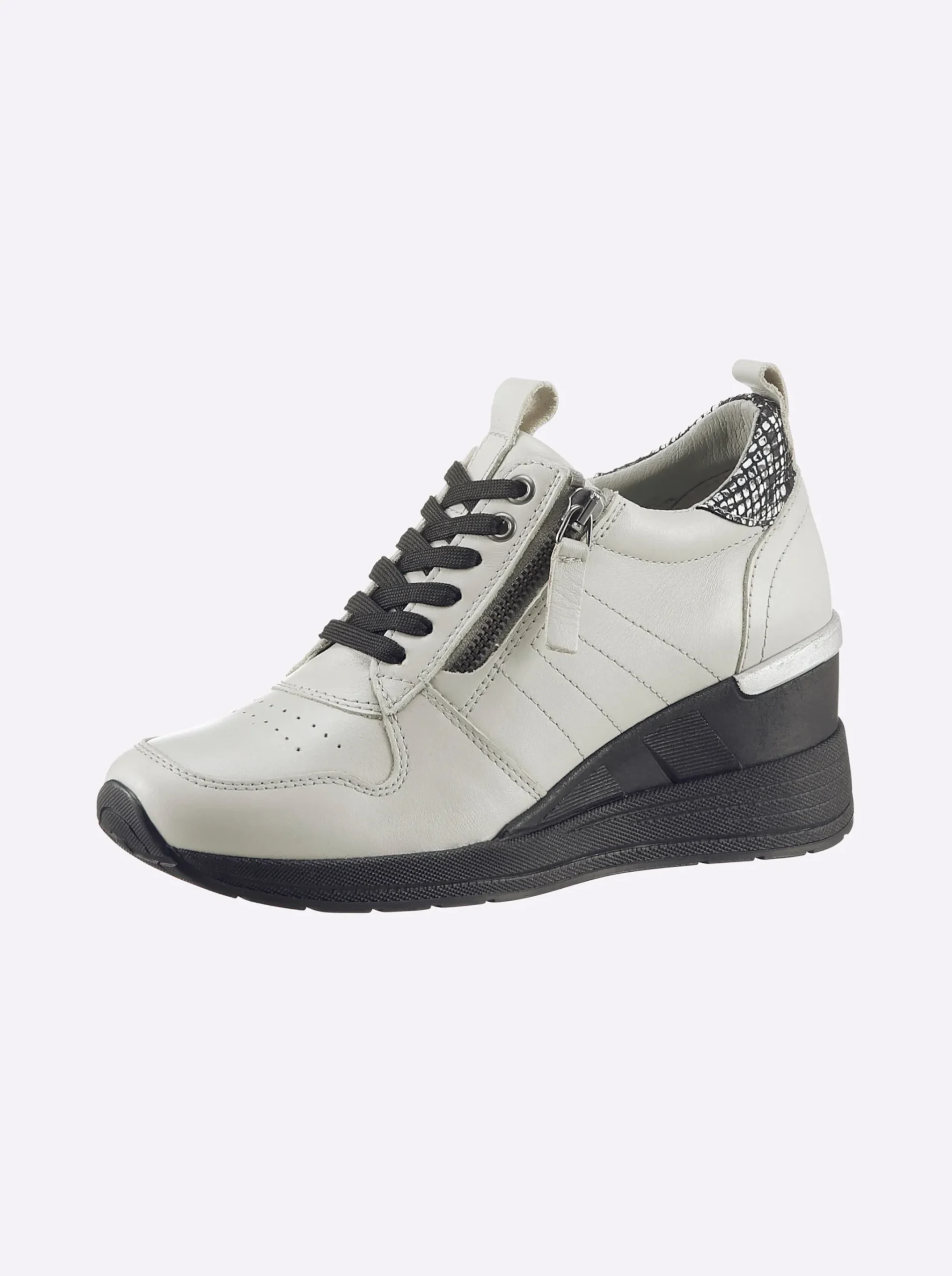 Sneaker