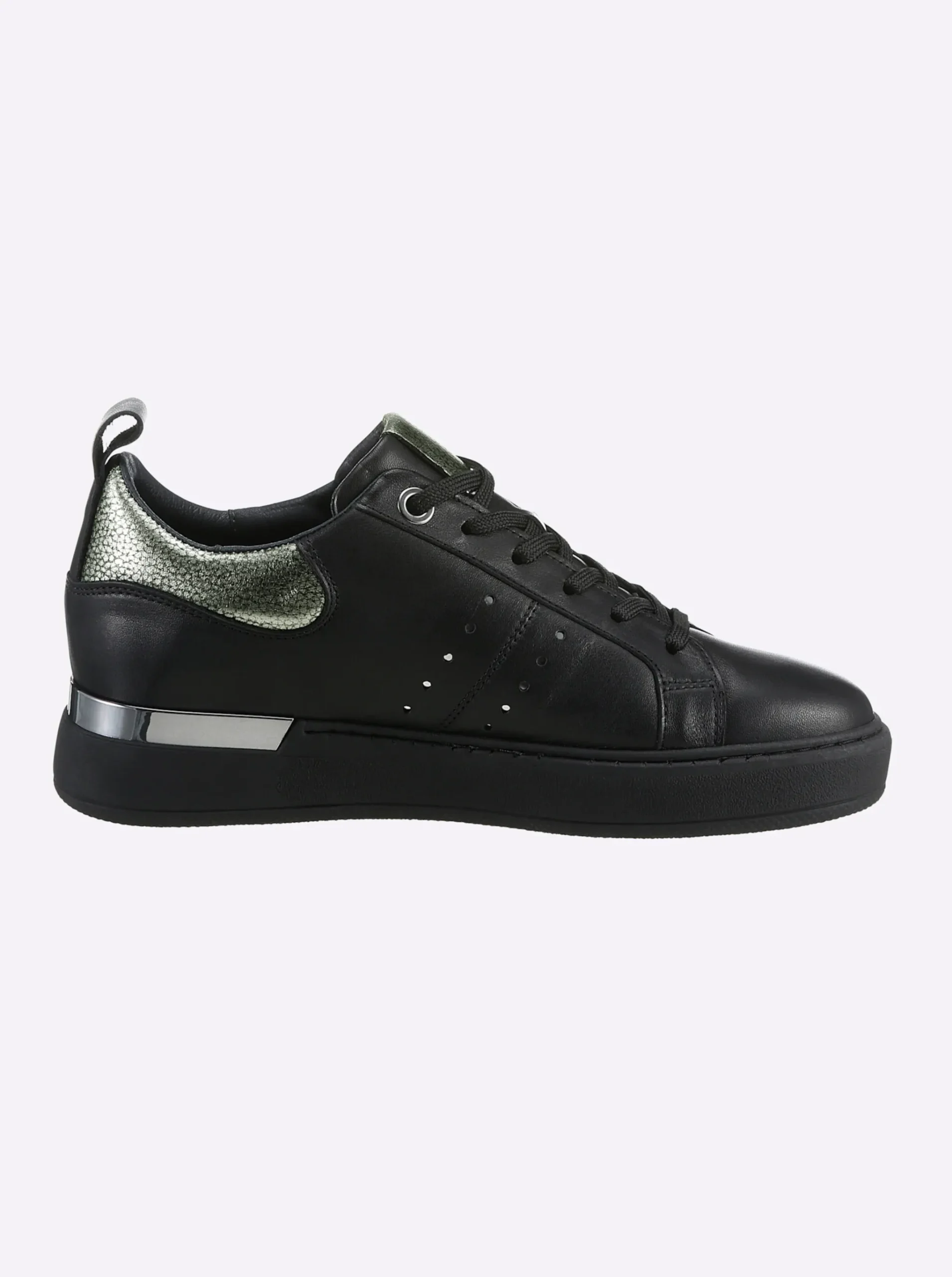 Sneaker