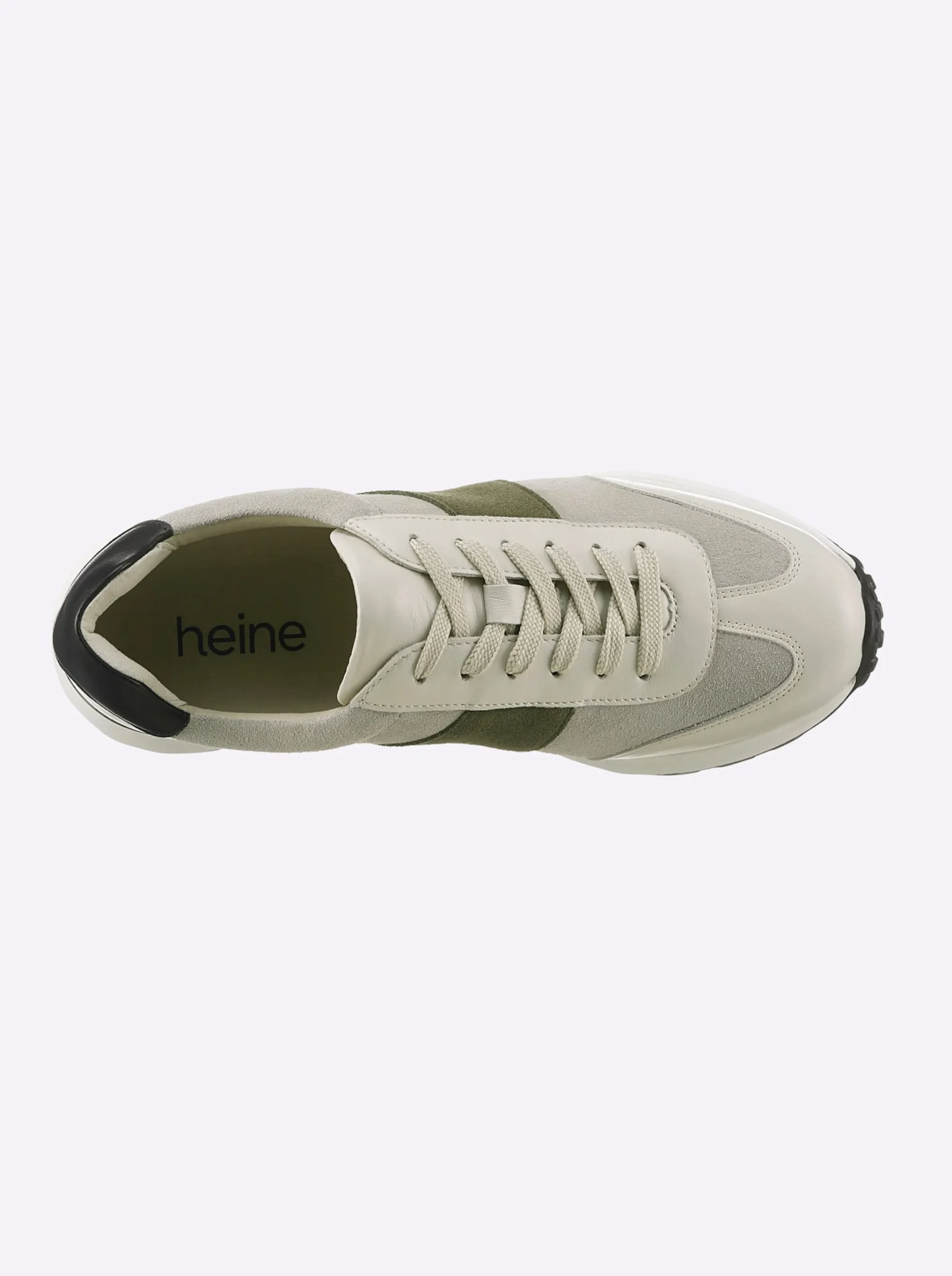 Sneaker