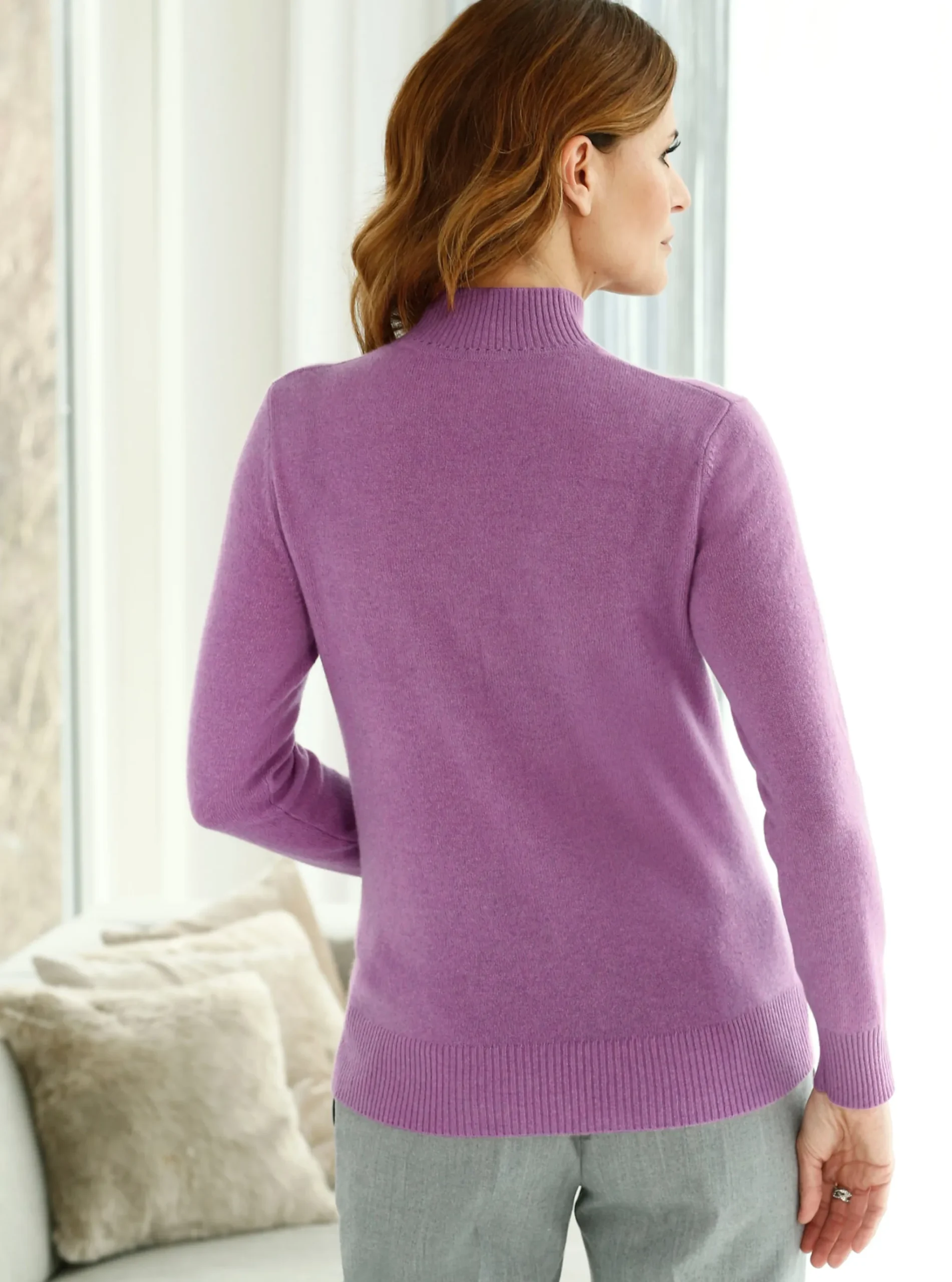 Stehkragenpullover aus reinem Kaschmir