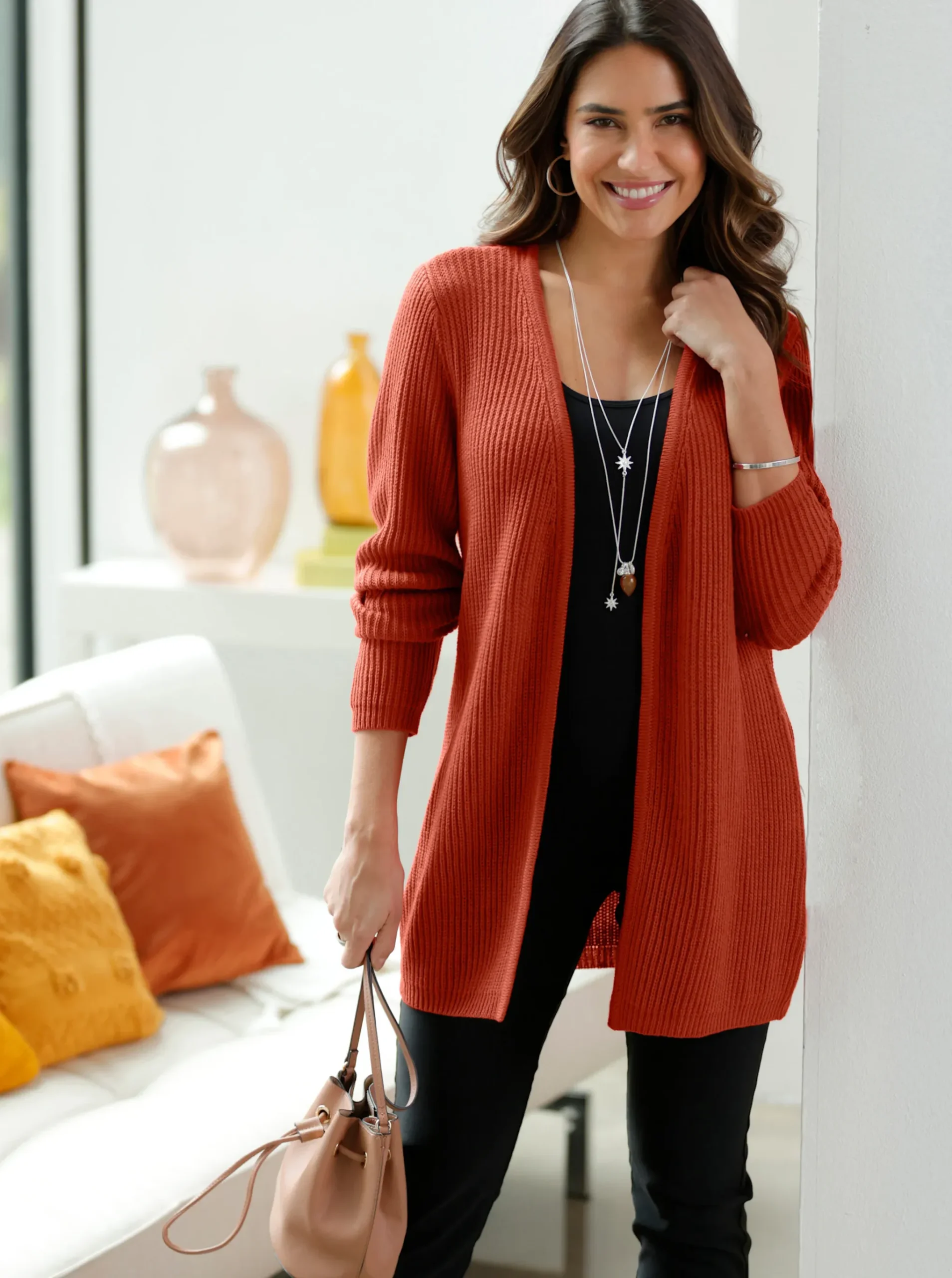 Strickjacke mit gerippten Abschlüssen
