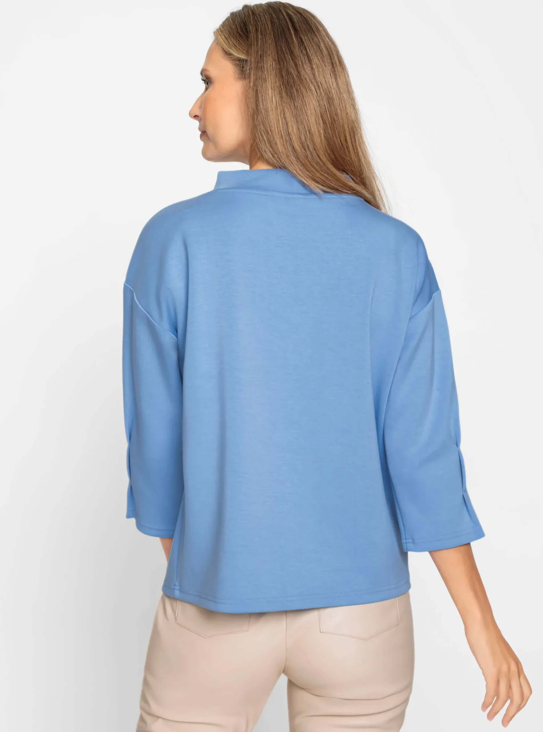 Sweatshirt mit Schmucksteinchen vorne
