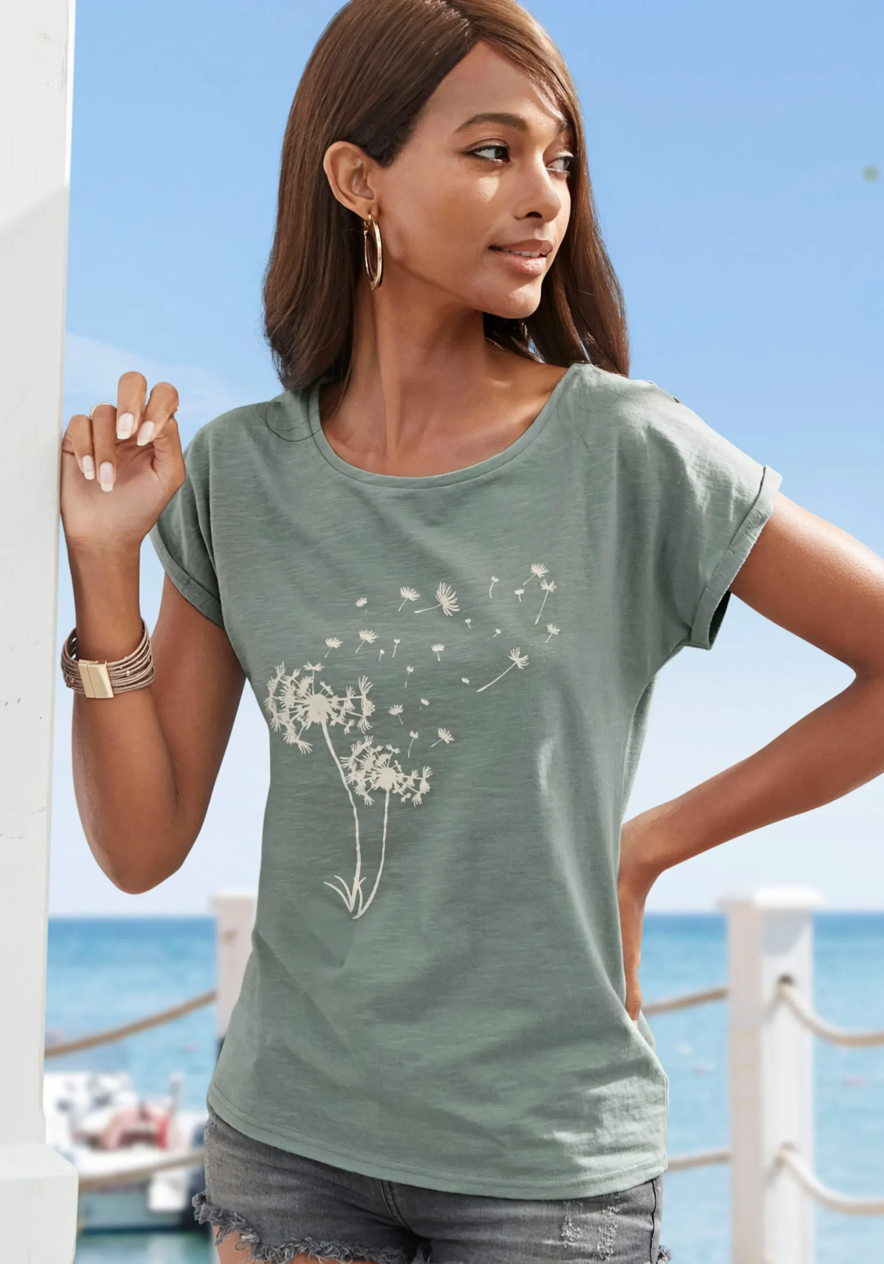 T-Shirt