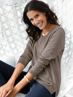 V-Ausschnitt-Pullover mit Biesen vorne